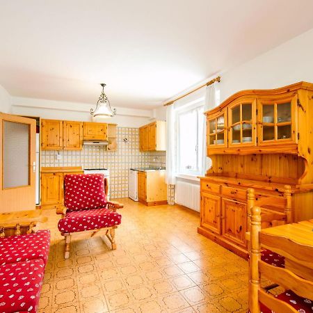 Apartment Mantina-1 By Interhome Моена Екстериор снимка